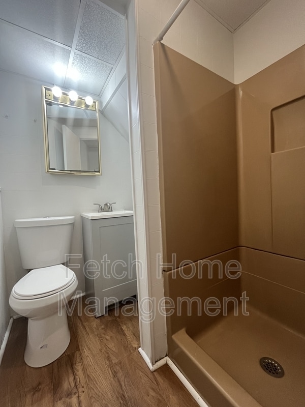 Photo - 521 Lehman St