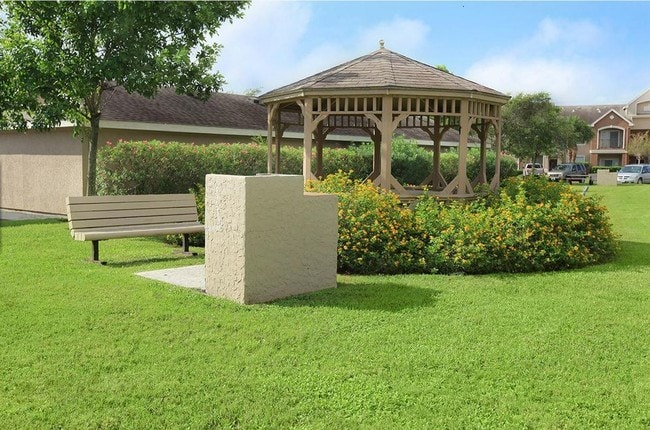 Las Palmas Apartments