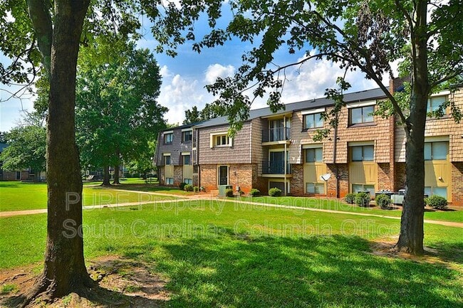 Photo - 515 Menlo Dr