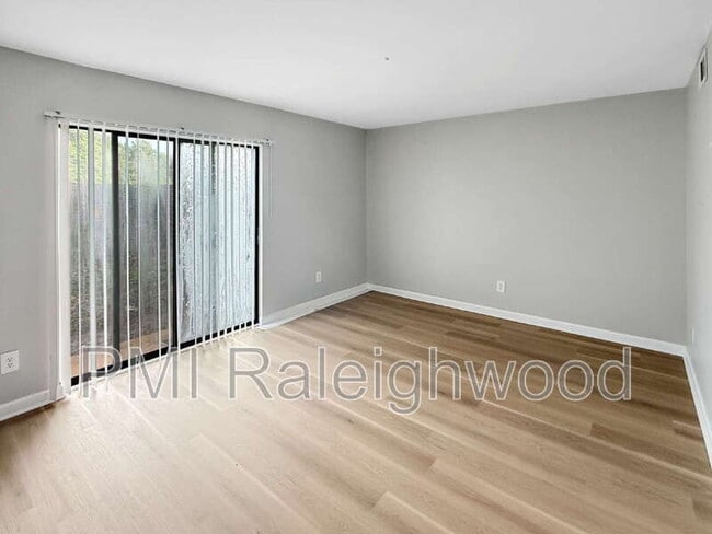 Photo - 1275 Teakwood Pl