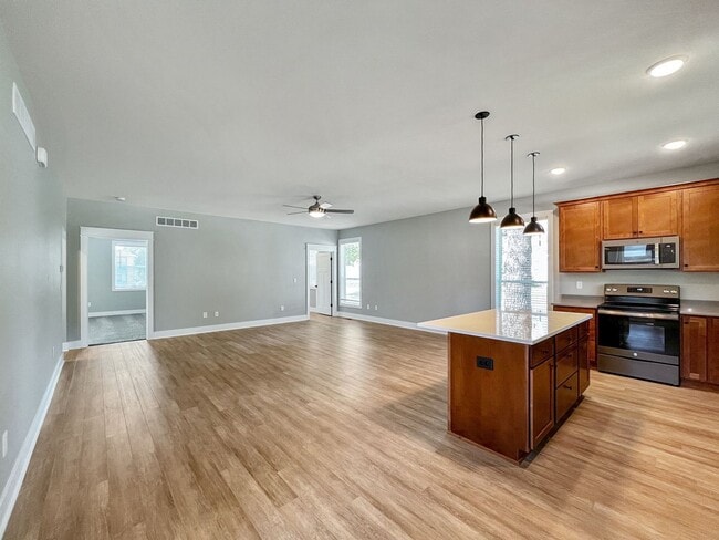 Photo - Newly Built 6 Bedroom and 6 Bathroom House!