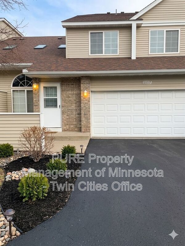 Building Photo - 1117 Pecks Woods Dr