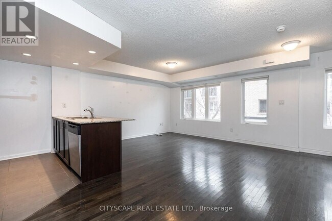 Photo - 12 Foundry Ave