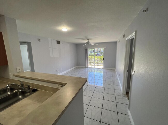 Photo - 6769 Heritage Grande Unit 2103