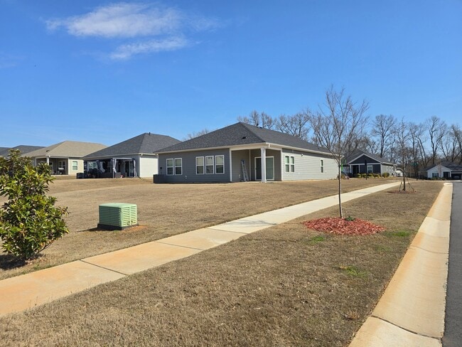 Photo - 3301 Plum Dr