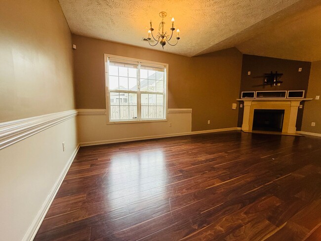 Photo - 3026 Totley Dr