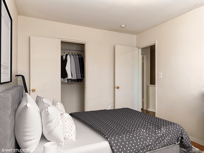 Bedroom with Closet