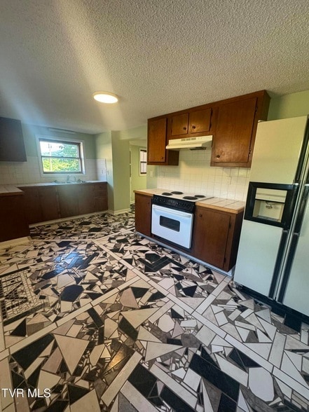 Photo - 171 Gilmer St