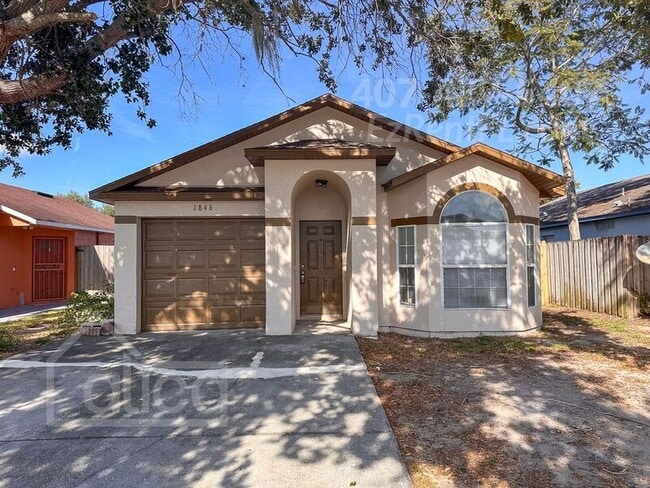 Building Photo - 1846 Spruce Ridge Dr