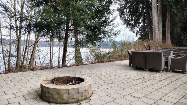 Photo - 28802 State Hwy 104