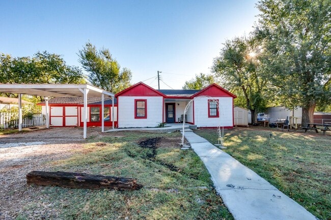 Photo - Remodeled three bed house on a quiet cul-de-sac