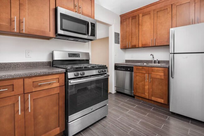 Photo - Livingston Terrace
