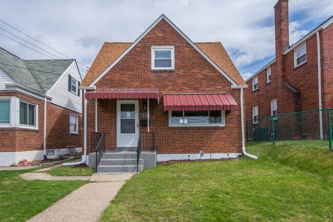 Photo - 826 Miller Ave Unit 1