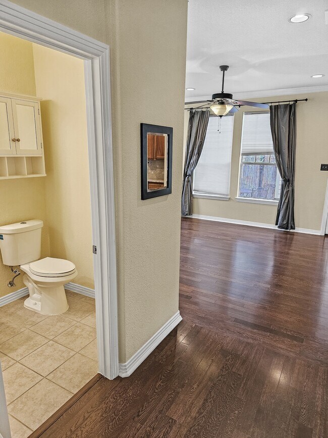 Photo - 13604 Caldwell Dr