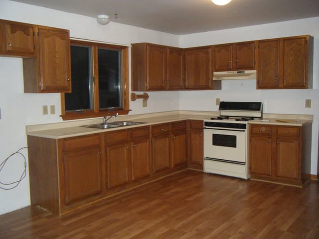 Photo - 921-923 S Kelley Rd