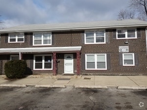 Building Photo - 14502 Cottage Grove Ave Unit 1S Rental