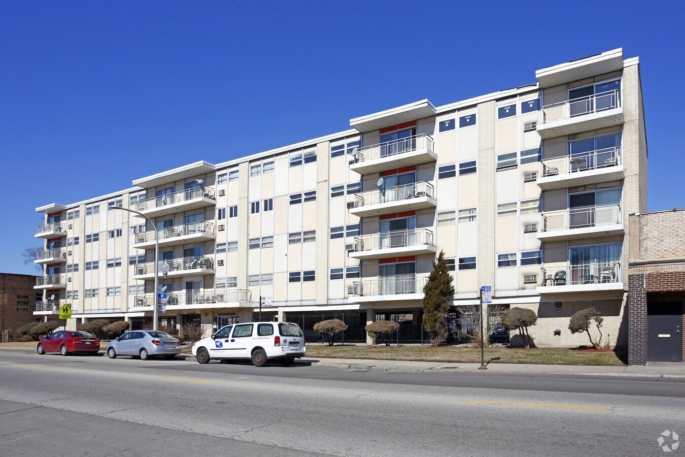 Photo - 1814 W 79th St