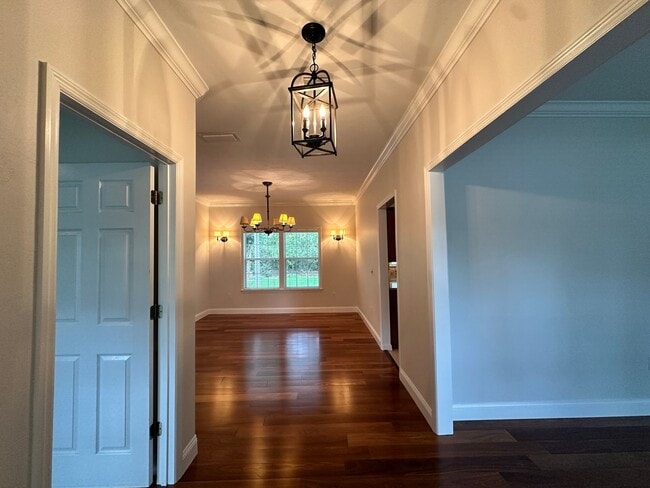 Photo - Spacious 4-Bedroom Gem in Sought-After Brookfield | Over 2,000 Sq Ft + Smart Features