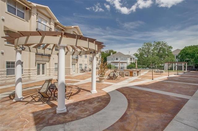 Building Photo - 3102 Kings Rd Unit 2208