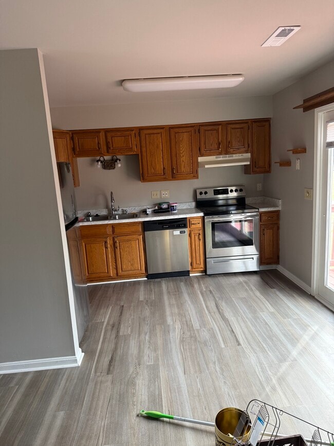 Photo - 6521 Heathervale Ct