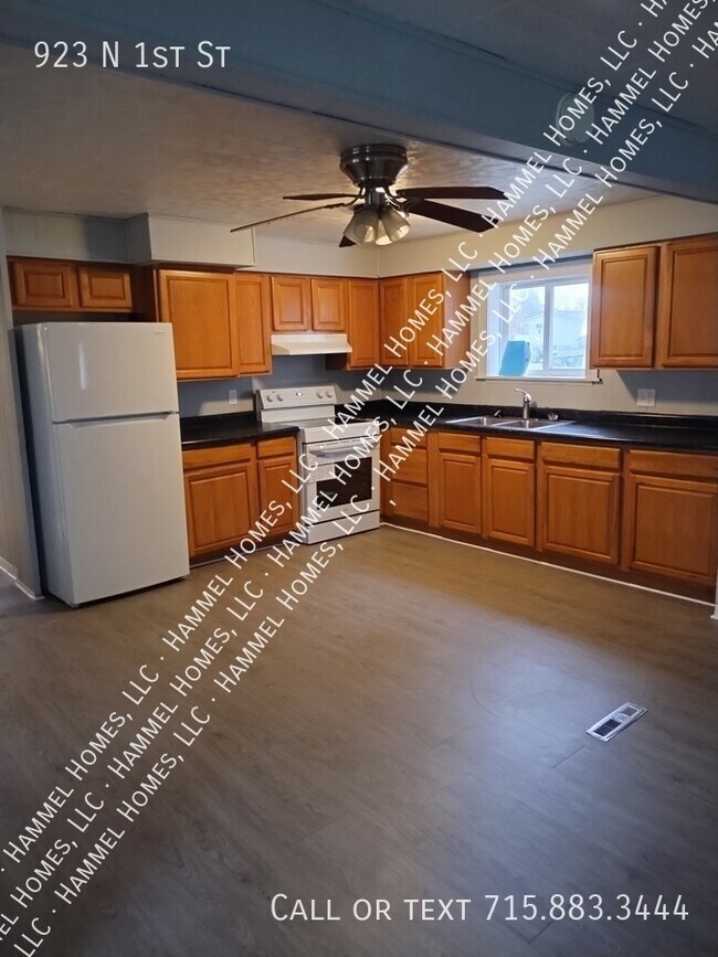 Photo - 923 N 1st St Casa