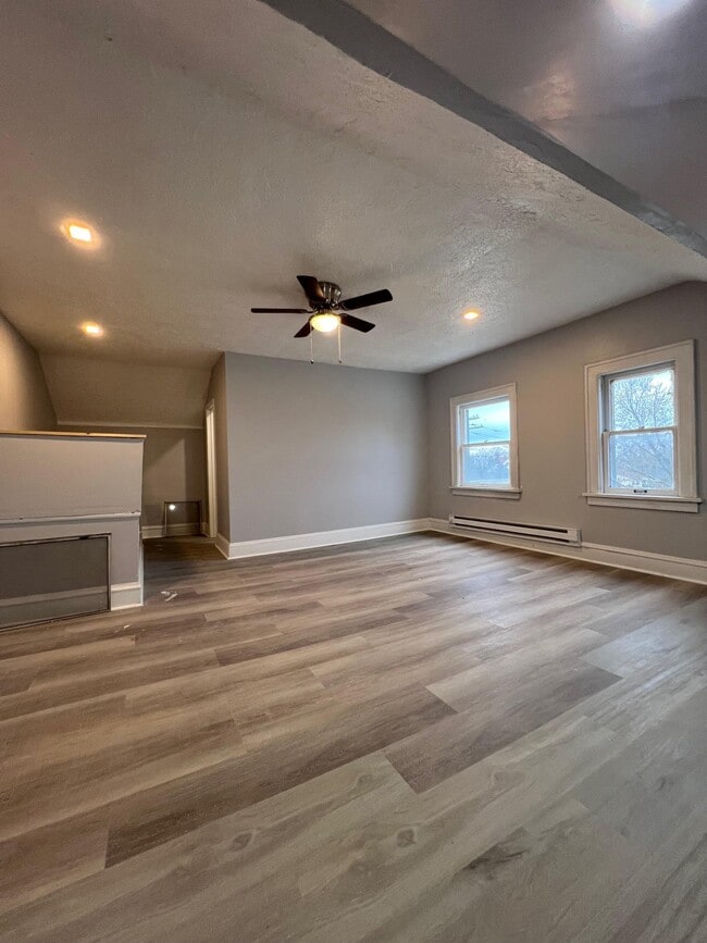 Photo - 2215 Goodnor Rd Unit 2215