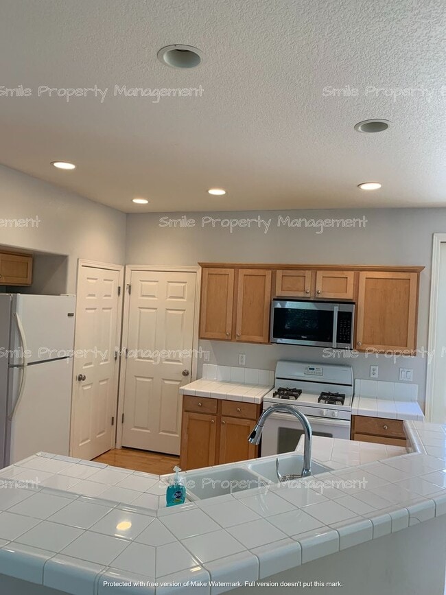 Photo - single house