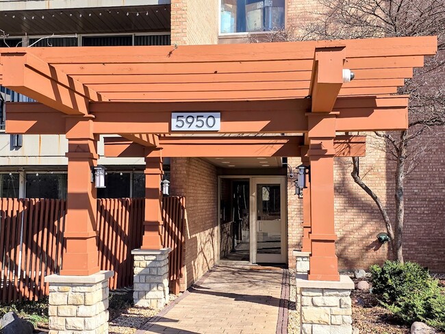 Photo - 5950 Oakwood Dr Unidad 2D