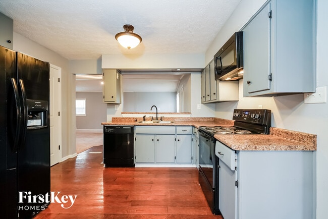 Photo - 371 S Hendricks Dr