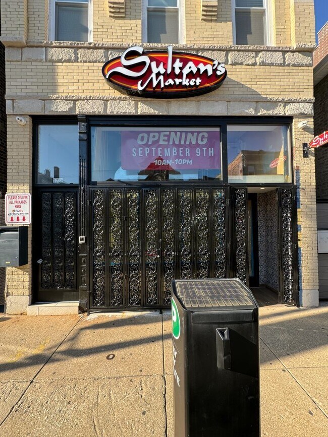 Building Photo - 1738 W 18th St Rental