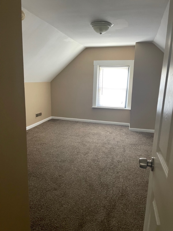 Photo - 225 Emming St Unit 2