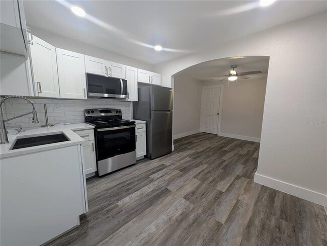 Photo - 5437 Essex Ave S