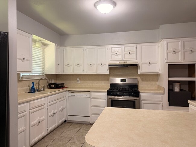 Photo - 516 W Toledo Pl