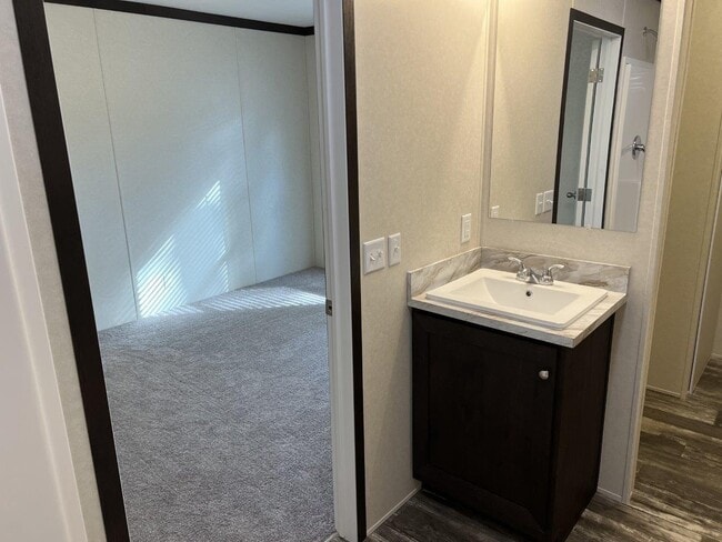 Photo - 259 Birch Ct