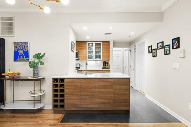 Photo - 510 Monroe St Unit 301