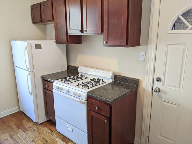 Photo - 1313 Oak Ave