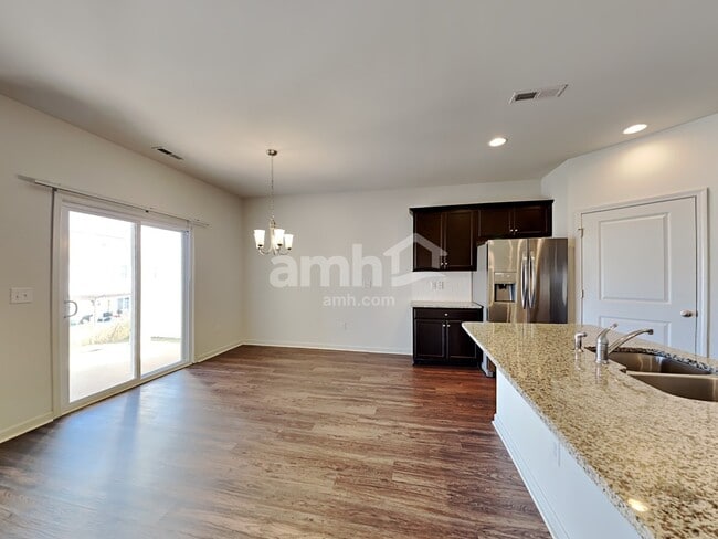 Photo - 44 Prairie St