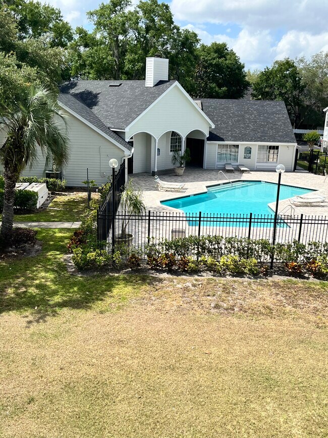 Photo - 2550 N Alafaya Trl Unit 1106