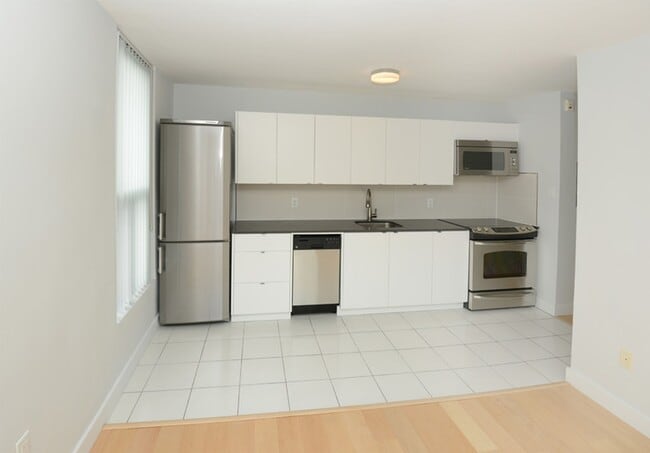 Photo - 800 Richmond St W Unit 801