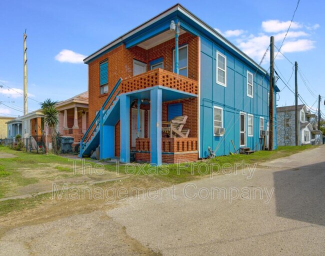 Photo - 712 40th St Unidad 2