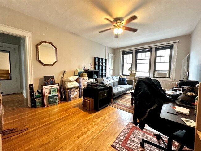 1758 Commonwealth Ave Unidad 7
