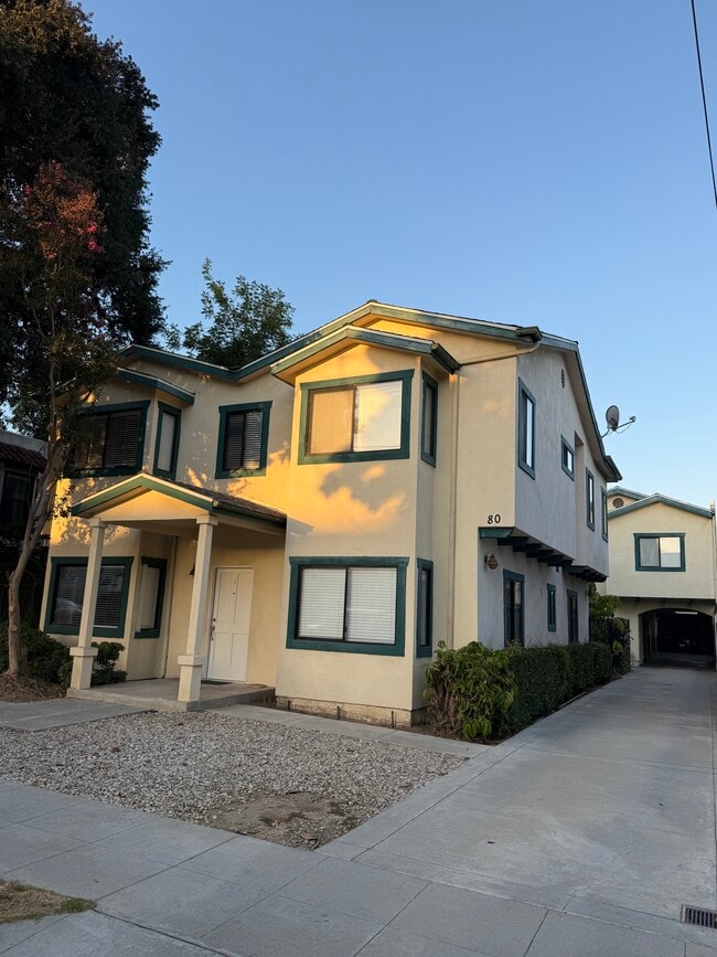 Building Photo - 80 S Meridith Ave Unit Meridith #1