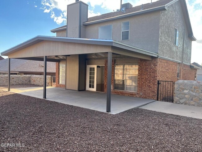 Photo - 1120 Shawnee Ln