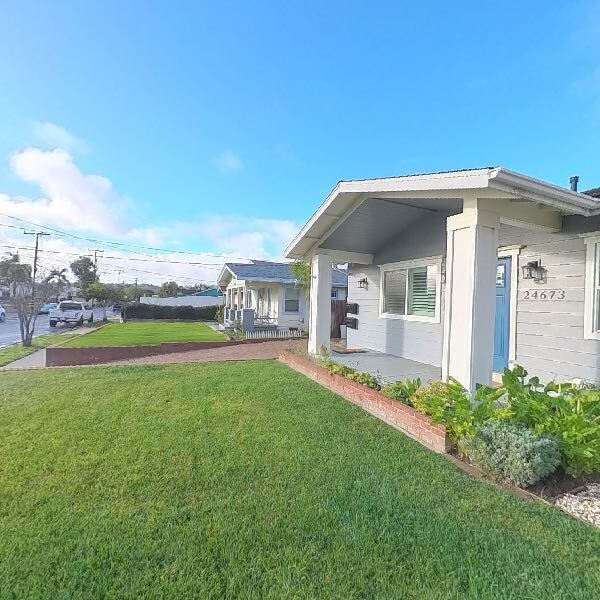 Building Photo - Prime Lomita Location