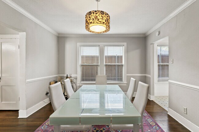 Photo - 5805 Vickery Blvd