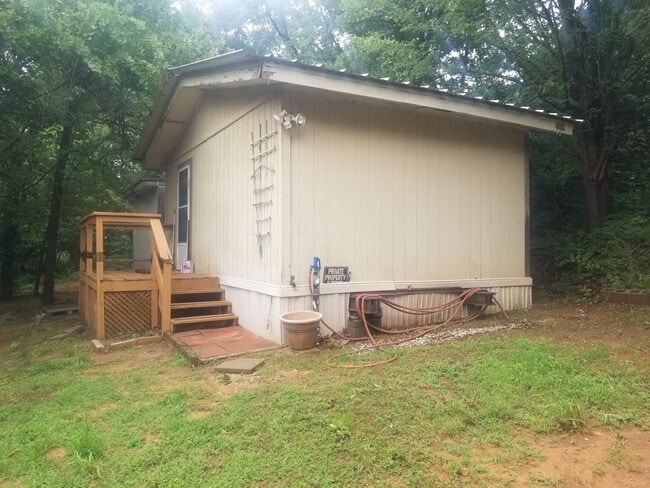Building Photo - 4012 Nora Dr Rental