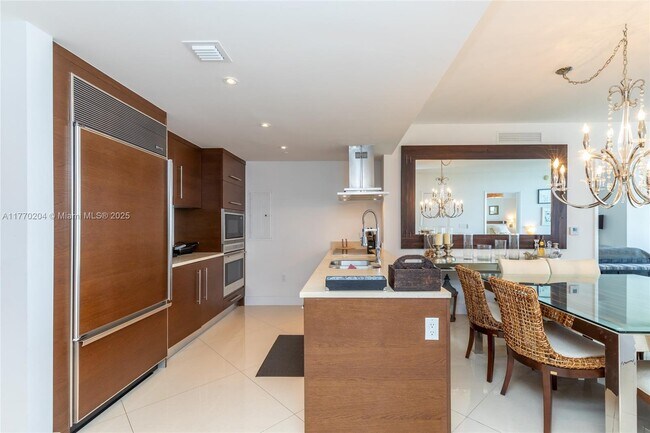 Photo - 495 Brickell Ave Unit 1005
