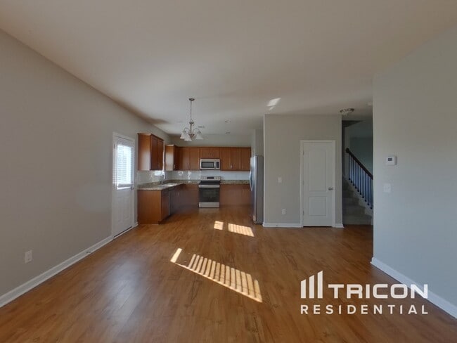 Photo - 2245 Bee Hive Dr