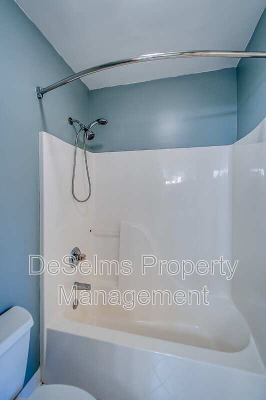 Photo - 1625 Brentwood Pointe