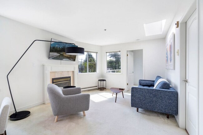 Photo - 1126 W 11th Ave Unit ID1051815P